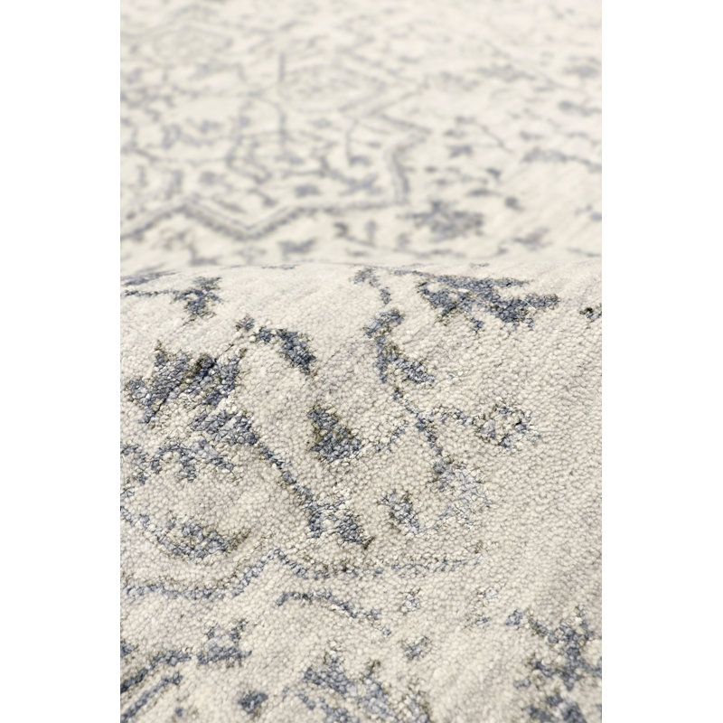 Gray Hand-Knotted Wool and Viscose 4' x 6' Rug
