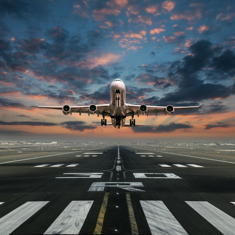 Avion qui décolle - Photographie sur toile tendue, H 36 po x l 36 po