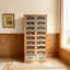 Armoire en verre rétro à motif vieilli