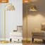 Lampe sur pied avec abat-jour en rotin Boho
