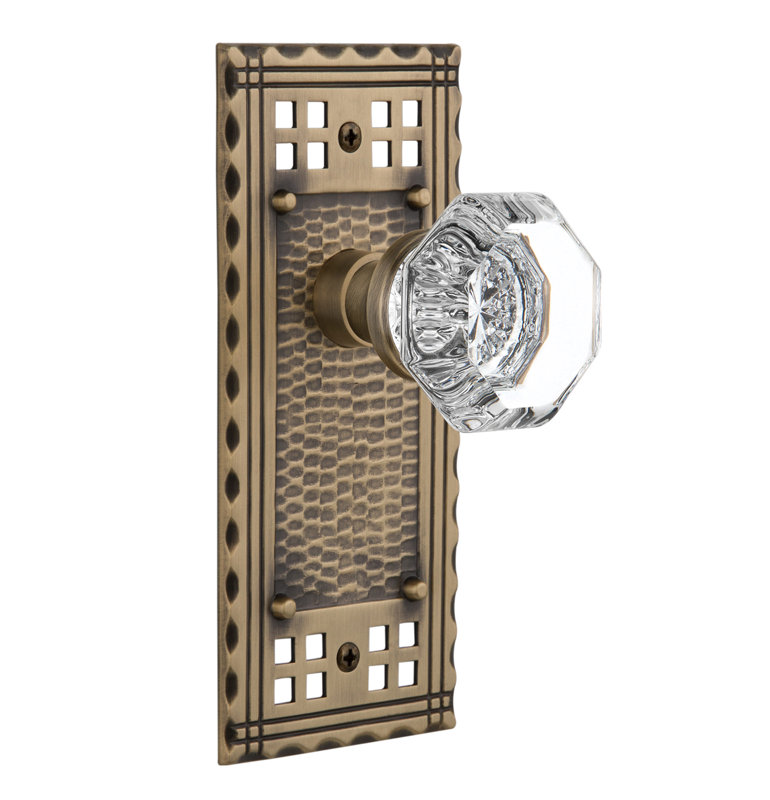Assiette artisanale avec bouton de porte Waldorf, Laiton antique, 2-3/8 po