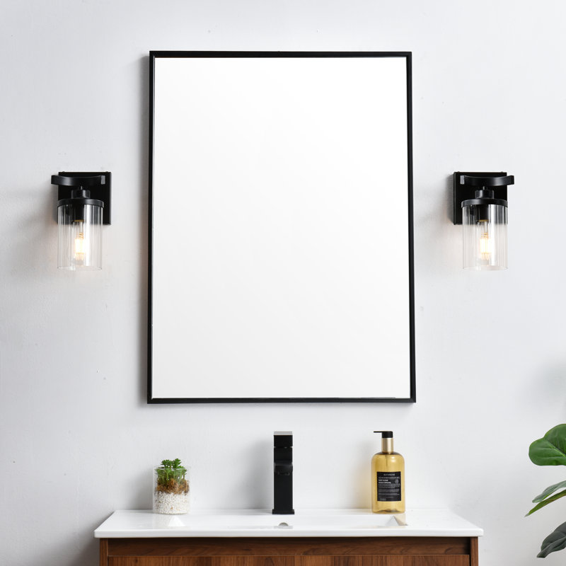 Éclairage pour meuble-lavabo à intensité variable Dariela, Noir, Une lumière, H 10 po x l 5 po x P 5 po