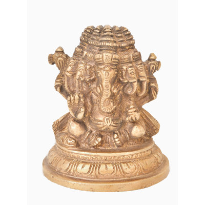 Figurines & Sculptures