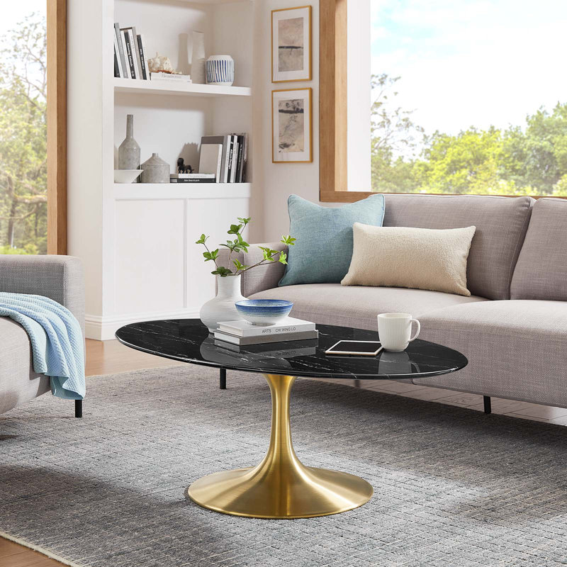 Table basse ovale en marbre Lippa, H 15,5 po x L 48 po x l 27,5 po, Doré