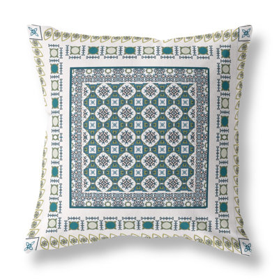 Coussin décoratif 18 po x 18 po Broadcloth