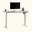 Bureau électrique assis / debout, réglage ergonomique de la hauteur et charge intégrée, parfait pour la maison et le bureau.