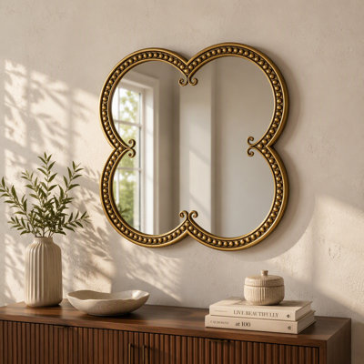 Vintage Gold Beaded‑Trim Quatrefoil‑Shaped Wall Decor Mirror, Luxury Clover Metal Accent Mirror for Bathroom, Entryway, Living‑Room & Bedroom