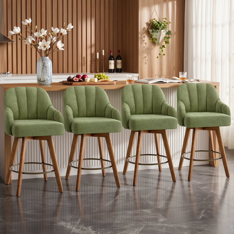 Tabouret de bar pivotant rembourré 27 po, ensemble de 6, avec pieds en bois d'hévéa massif, siège pivotant à 360 ° et dossier en coquille capitonnée - vert