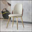 Ensemble de 2 chaises de salle à manger en cuir de polyuréthane moderne avec pieds en métal doré pour le salon / salle à manger beige (ensemble de 2)