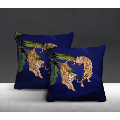  Indoor / Outdoor Square Pillow Cover & Insert