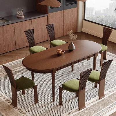 Ensemble de table et chaises de style français antique