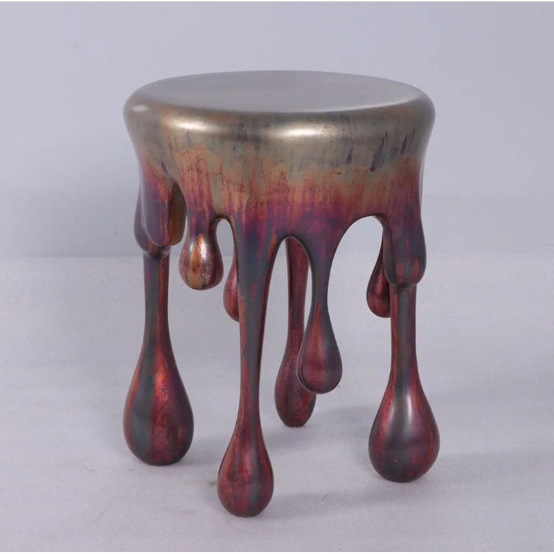 Statue de table d'appoint qui fond, Brun