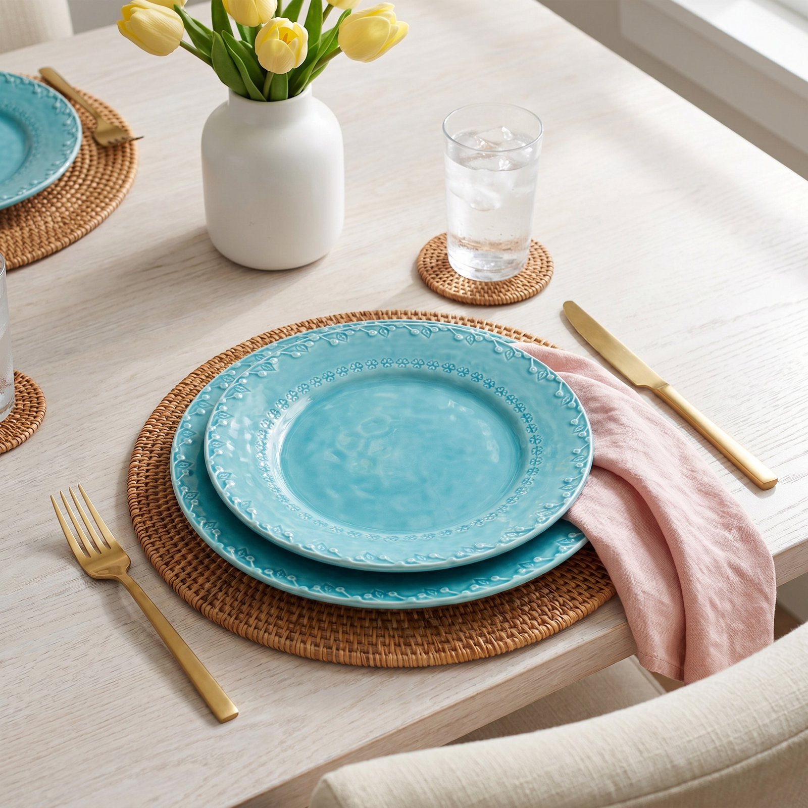 Flora 11" Dinner Plate, Blue