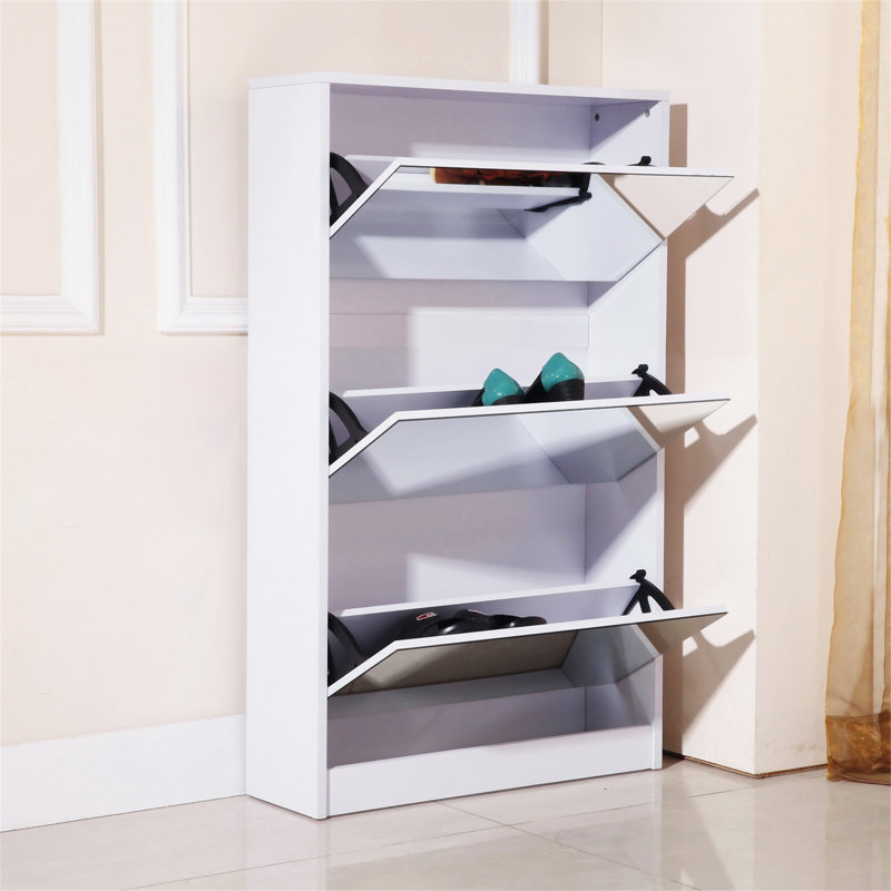 Armoire à chaussures moderne avec un petit bord de miroir