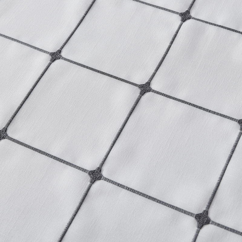 Rideau semi-transparent à carreaux avec passe-tringle, Noir, L 52 po x L 84 po