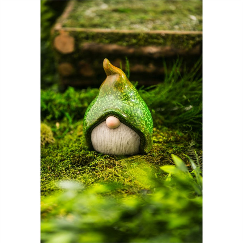 Petite statue de jardin de gnome, Vert