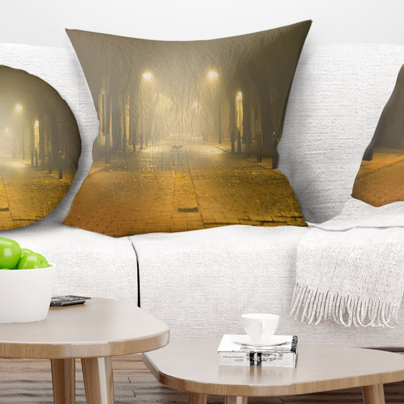 Coussin décoratif paysage urbain, H 16 po x l 16 po