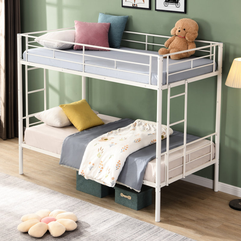 Lit superposé simple en métal, ajout de chambre à coucher moderne pour économiser de l'espace, sur-arrangement, solide et stable, sommeil confortable et silencieux, lit noir avec escalier sécuritaire, optimisation de la conception, solution d'économie, acier