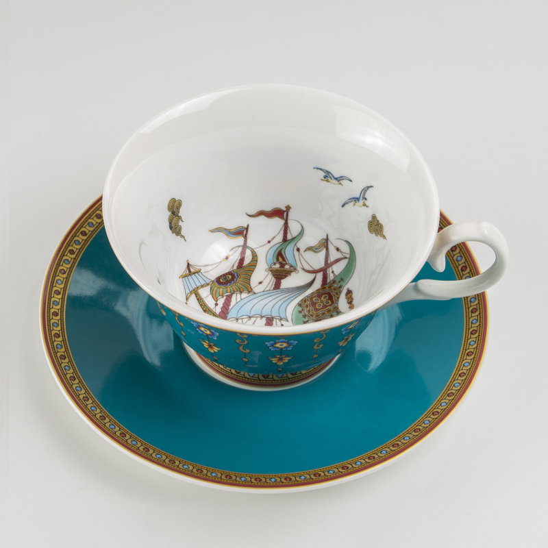 Tasse et soucoupe voyage en porcelaine tendre, ensemble de 2