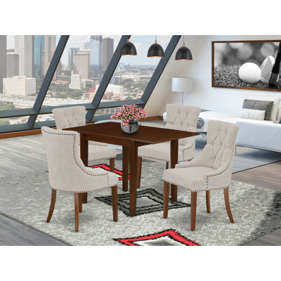 Cet ensemble de salle à manger 5 pièces comprend une table de salle à manger rectangulaire avec Dropleaf et 4 chaises Parson revêtues de tissu de lin, acajou