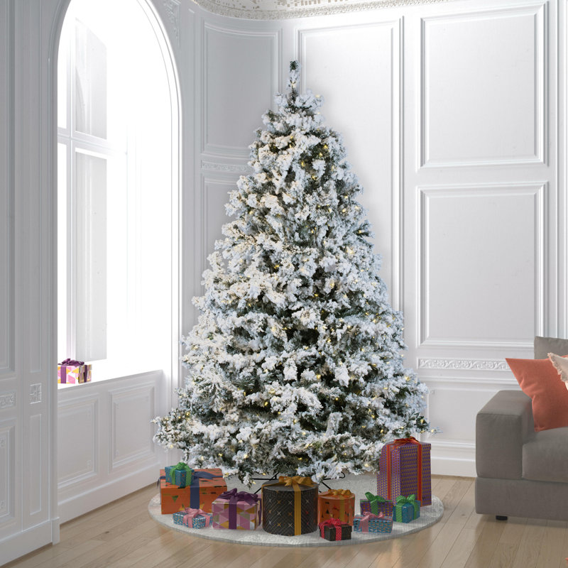 Flocked Alaskan 7.5' White Artificial Christmas Tree with 900 LED White Lights with Stand