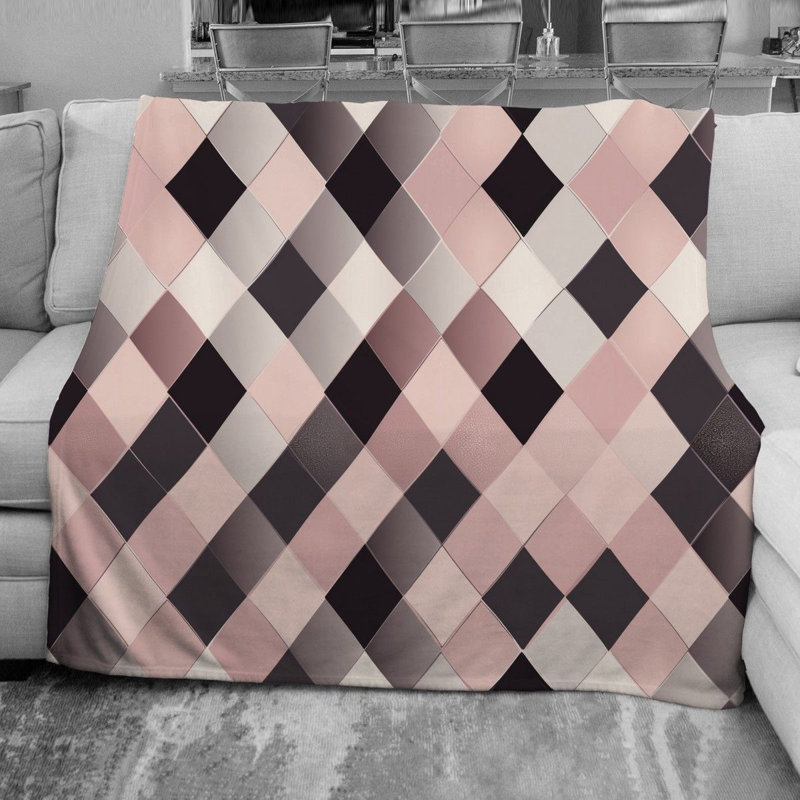  Minimalist Diamond Fleece Blanket, Throw 