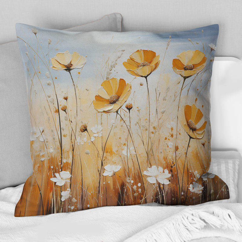 «Meadow Blooming» - Coussin décoratif imprimé coquelicots