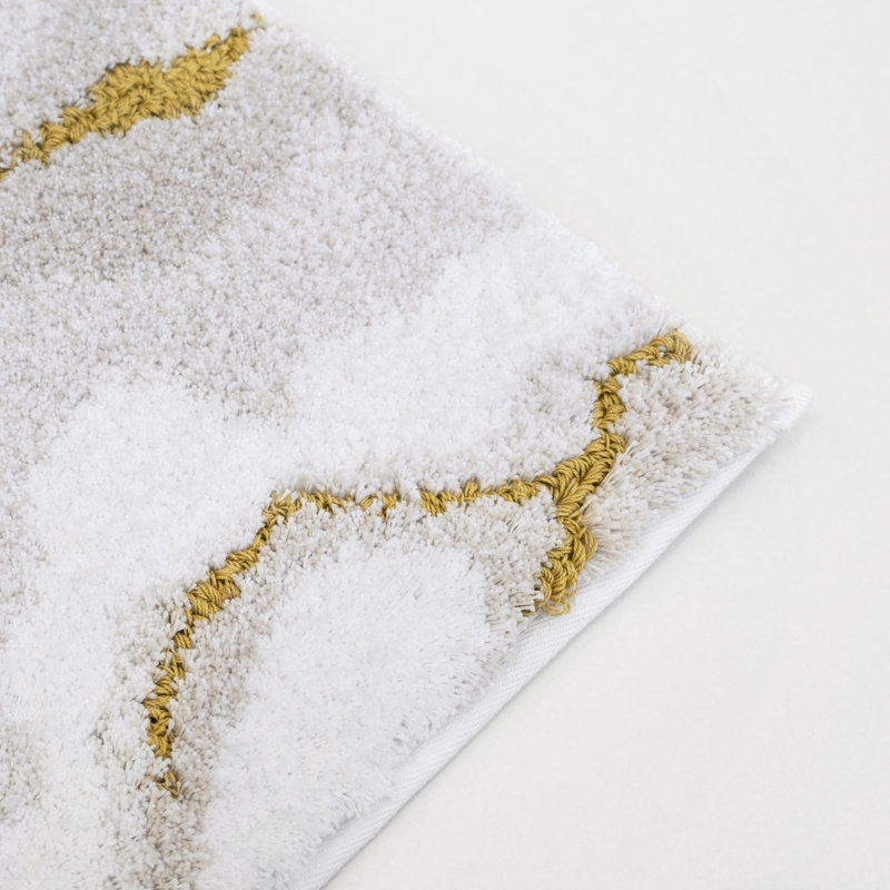 Amber Abstract Bath Rug, 28" W x 47" L