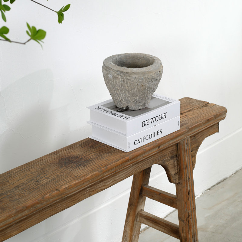 Mervela Bench