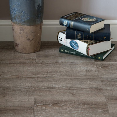 Esquivel 30.48cm x 30.48cm Self-adhesive Vinyl Floor Tile