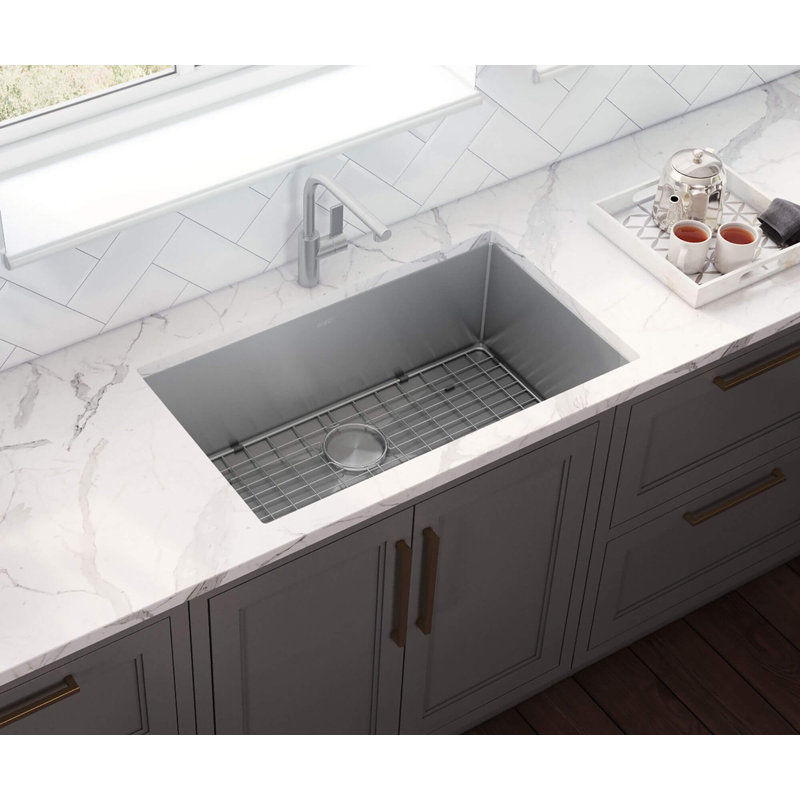 Ruvati 35-inch Undermount 16 Gauge Rounded Corners Large Kitchen Sink Stainless Steel Single Bowl