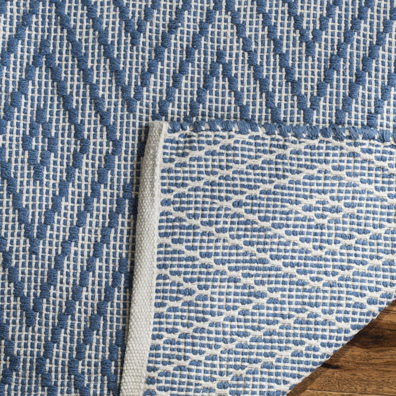 Akihiro Hand Woven Cotton Geometric Rug, Rectangle 3' x 5'