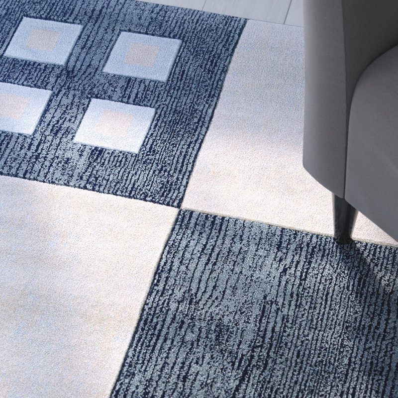 Tapis géométrique noir / crème Carina, Tapis de couloir 2 pi 6 po x 8 pi