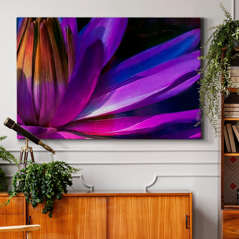 " Retro Petals I ", 16" H x 27" W x 1" D