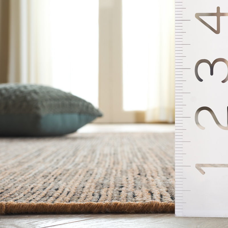 Gray Hand-Knotted Wool and Viscose 6' x 9' Area Rug