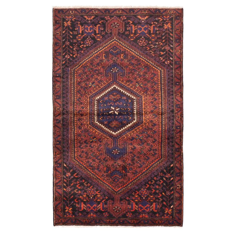 Andelz  Red Rug 3'9" x 6'6"