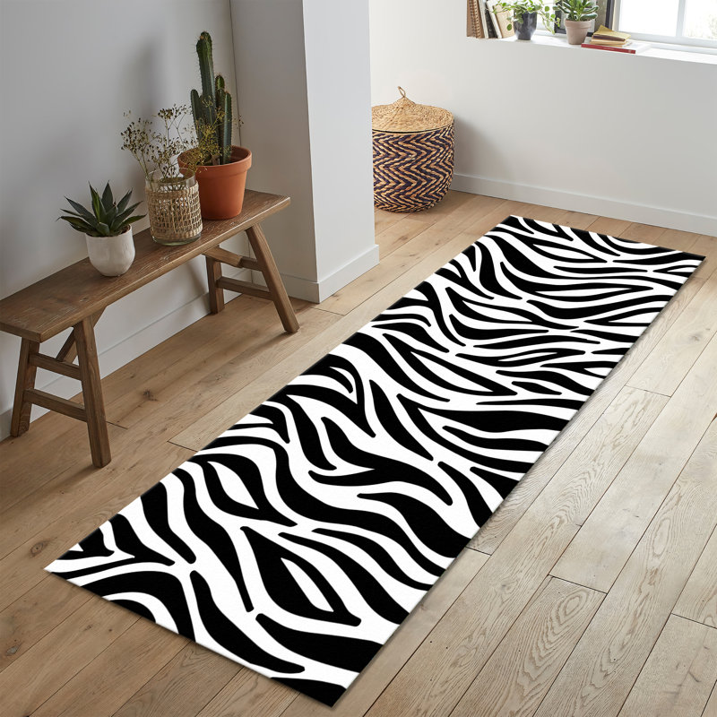 Exquisite Floral Printed Rug with Soft Pile for Enhancing Aesthetic Appeal in Living Space or Bedroom, Runner 3'3" x 9'2"