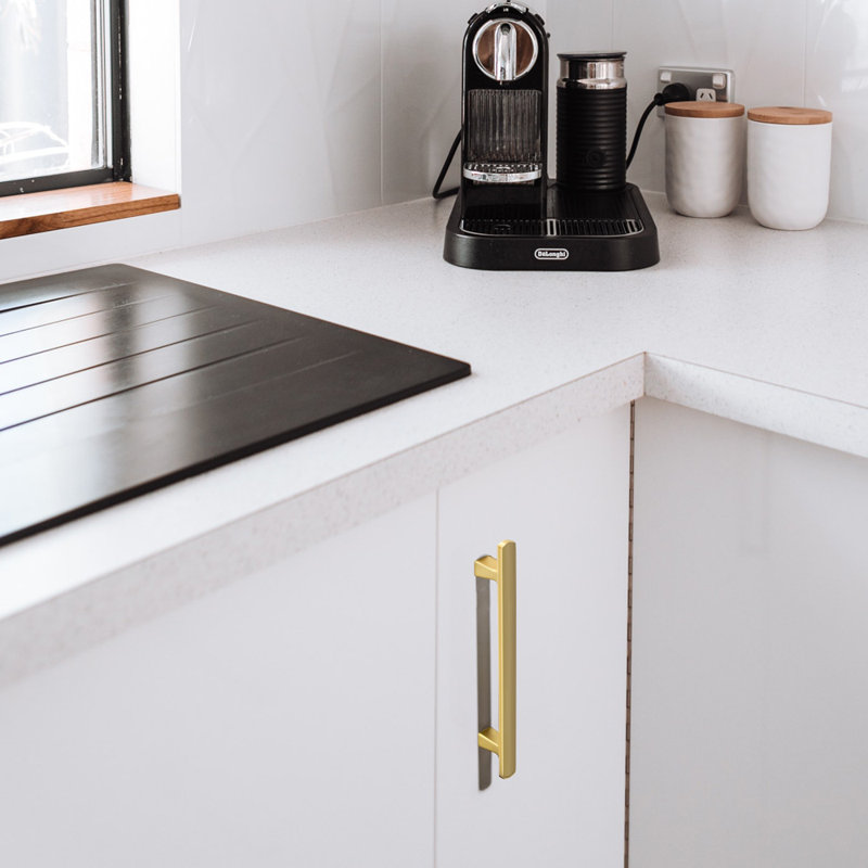 7 9/16" Center Bar Pull Multipack, Brushed Brass