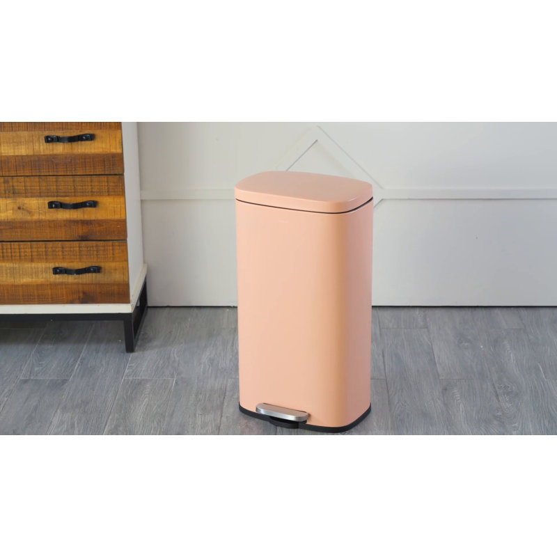 Pistachio Gelato Stainless Steel 8-Gallon Step Trash Can