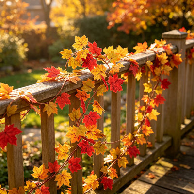 Guirlande de feuilles d'érable artificielles et décorations pour la fête d'Halloween et de l'Action de grâce