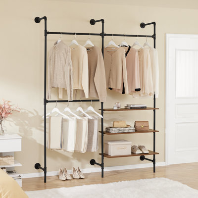 Adjustable Clothes Rack