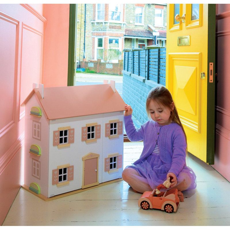 Clover Dollhouse