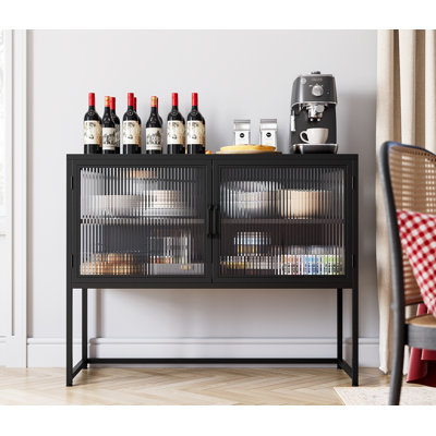 Armoire d'appoint en fer Vedanth