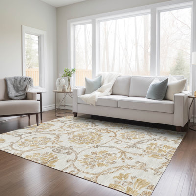 Sokaina Washable Floral Indoor / Outdoor Rug
