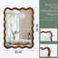 Miroir en bois, idéal pour une utilisation décorative et fonctionnelle dans diverses pièces-378016789-378016814