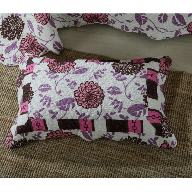 Glam Polyester Floral Quilt, California King Quilt + 2 King Shams