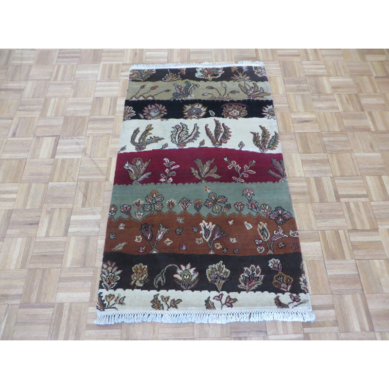 Tapis rouge / noir en laine noué à la main Berthe, Rectangulaire 3 pi 1 po x 4 pi 11 po