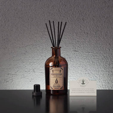 Hosley Aromatherapy Vanilla Diffuser Oil with Cream Ceramic Owl Farmhouse  Bottle and Reed Sticks 