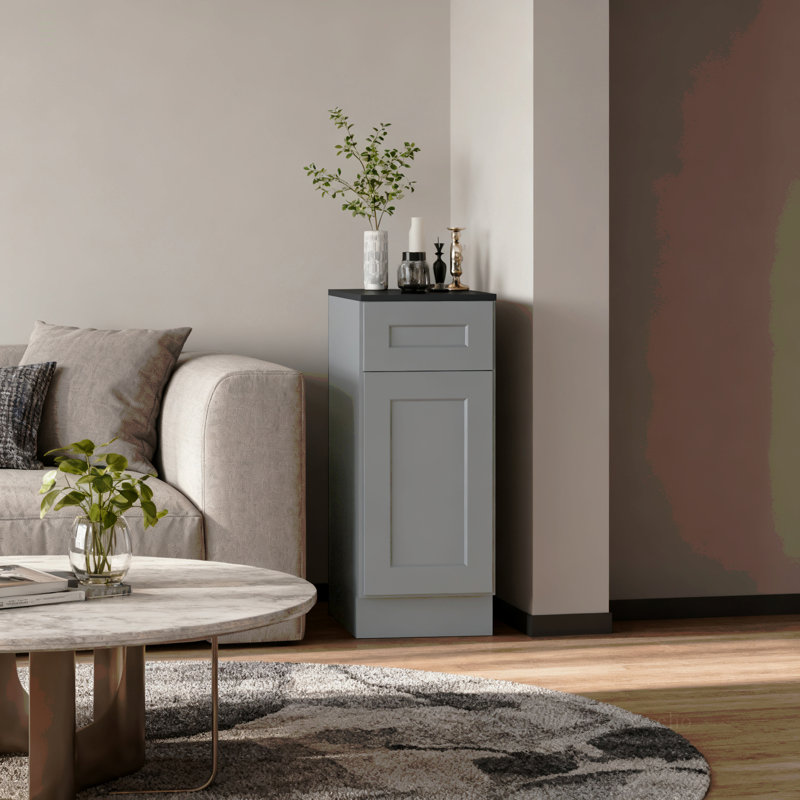 Armoire Shaker