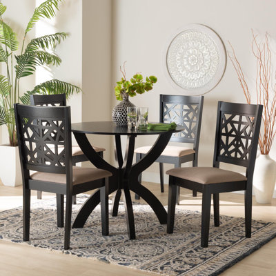 Strassen 4 - Person Pedestal Dining Set